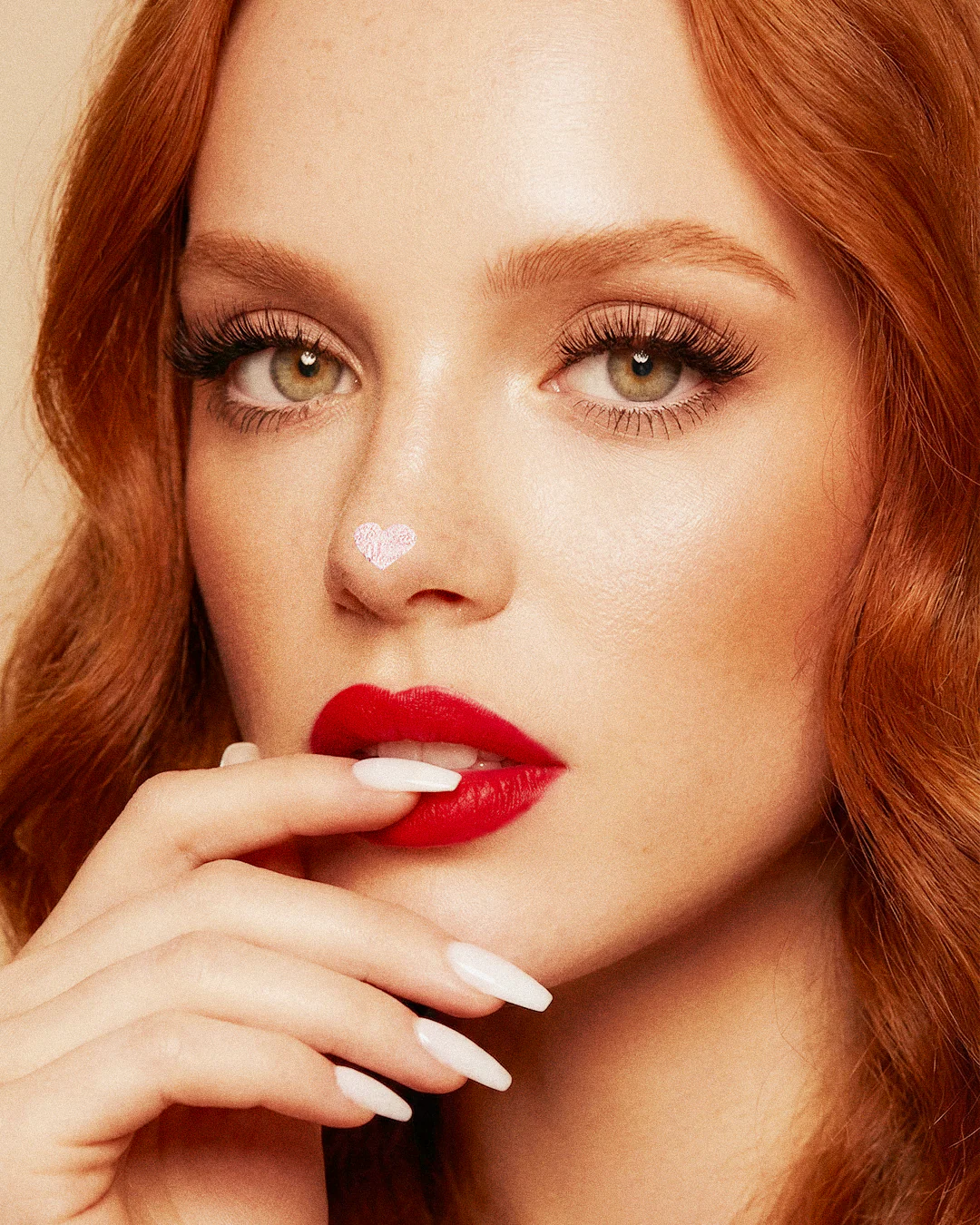 Button Nose Highlighter - Image 6