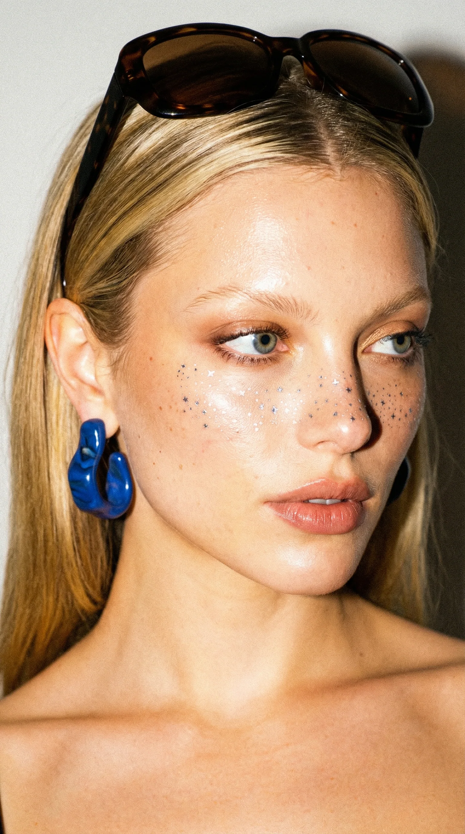 Silver Glitter Freckles Makeup Patches - Image 5